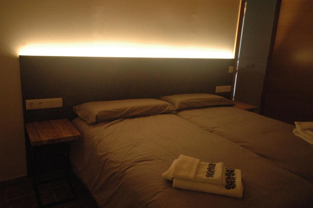 Torre Del Mig Apartment